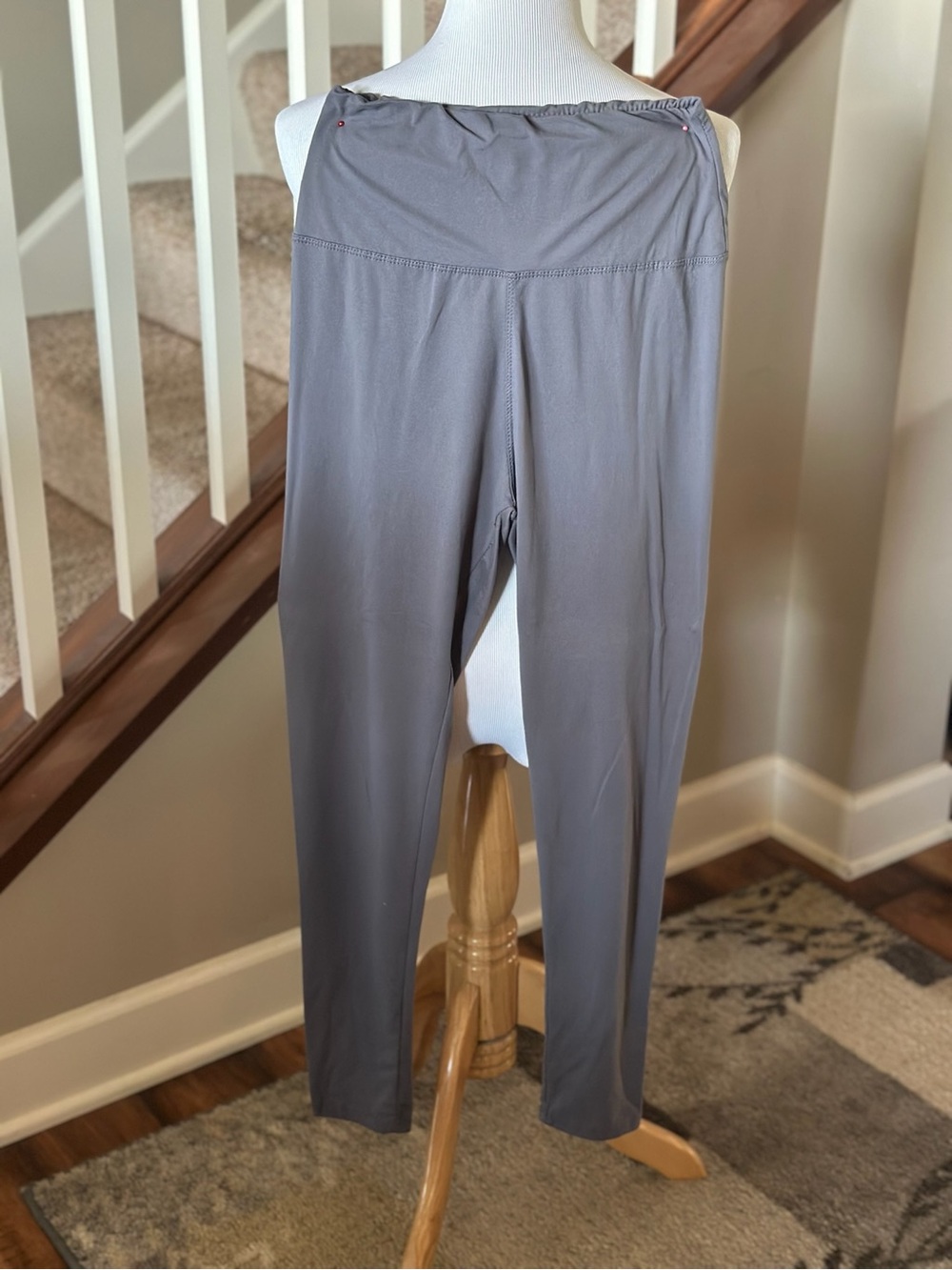 Women's Gray Stretch Ponte Leggings - M1027